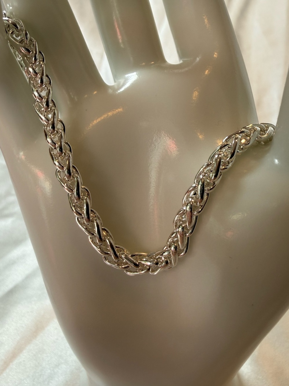 Sterling-Look Silver Rope Chain Bracelet Classic Elegant Chic Feminine Everyday